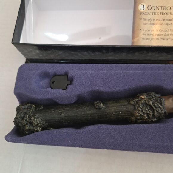 The Noble Collection The Harry Potter TV Remote Control Wand Magic Wizard - Picture 9 of 14